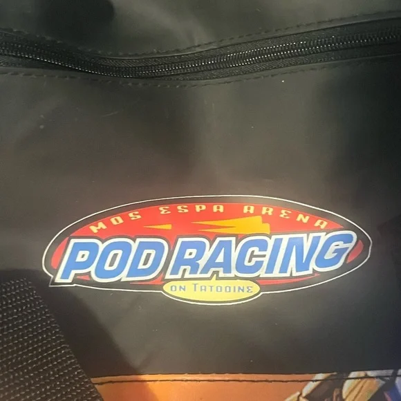 Star Wars Anakin Skywalker
Sebulba Pod Racing duffle bag - Picture 9 of 13